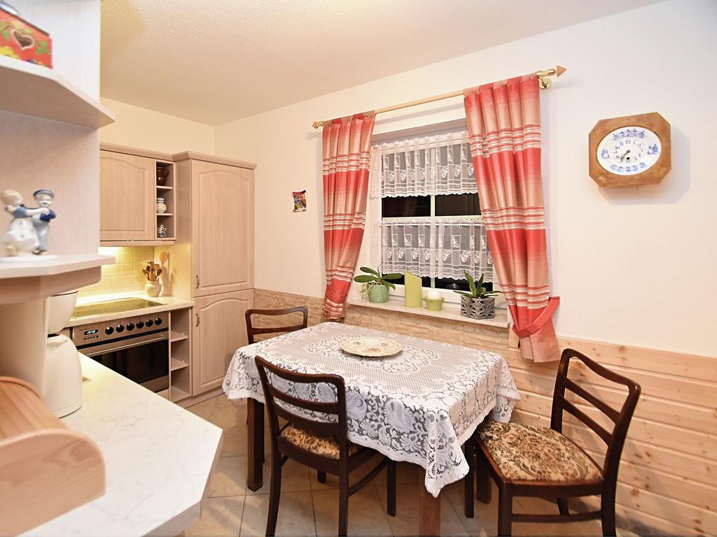 Apartment With Views Of The Ore Mountains Oelsnitz  外观 照片